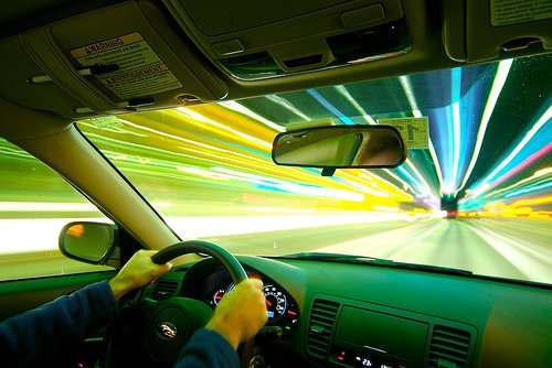 Hvað þýðir rauði þríhyrningurinn?